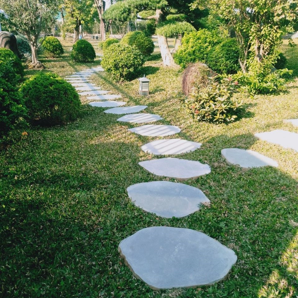 Đá lát sân vườn