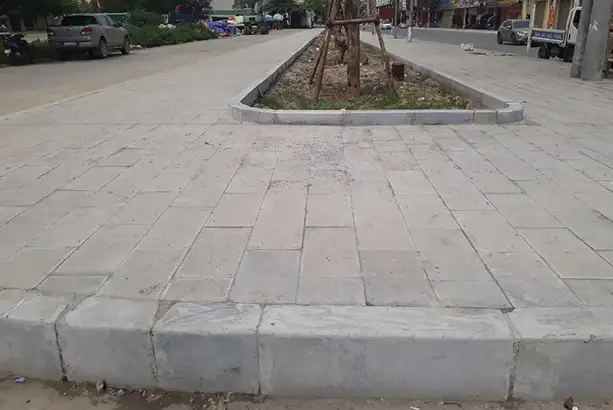 Đá ghi sáng Thanh Hóa xẻ thô lát vỉa hè