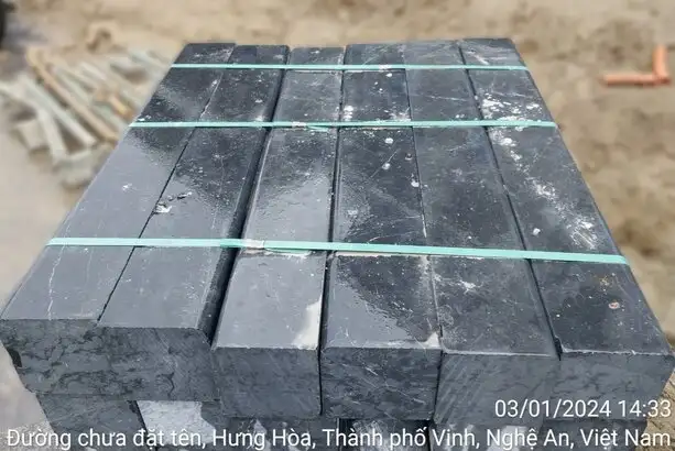 Mẫu đá bó vỉa xanh đen Thanh Hóa