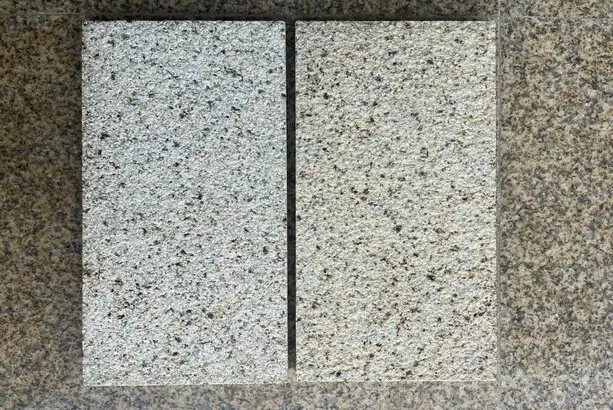 Đá granite băm mặt lát sân vườn