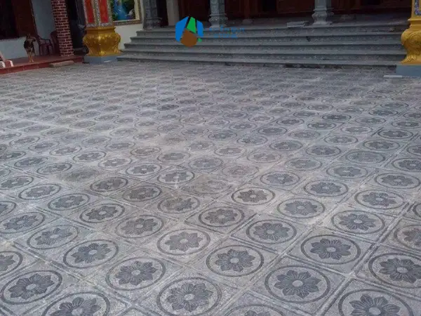 Đá lát xanh rêu băm hoa Thanh Hóa cho công trình nhà thờ