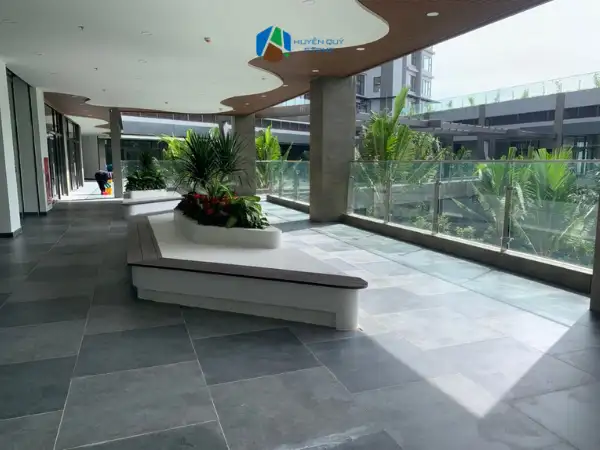 Đá Xanh Thanh Hóa lát lối chính cho sân vườn