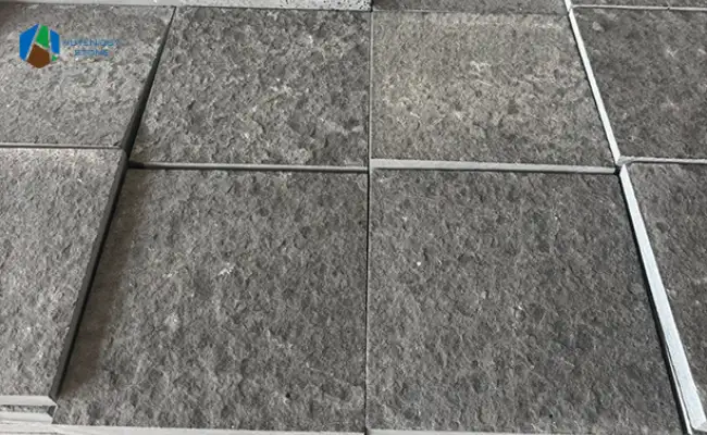 Đá lát sân vườn 30x30 - mẫu bazan xám khói