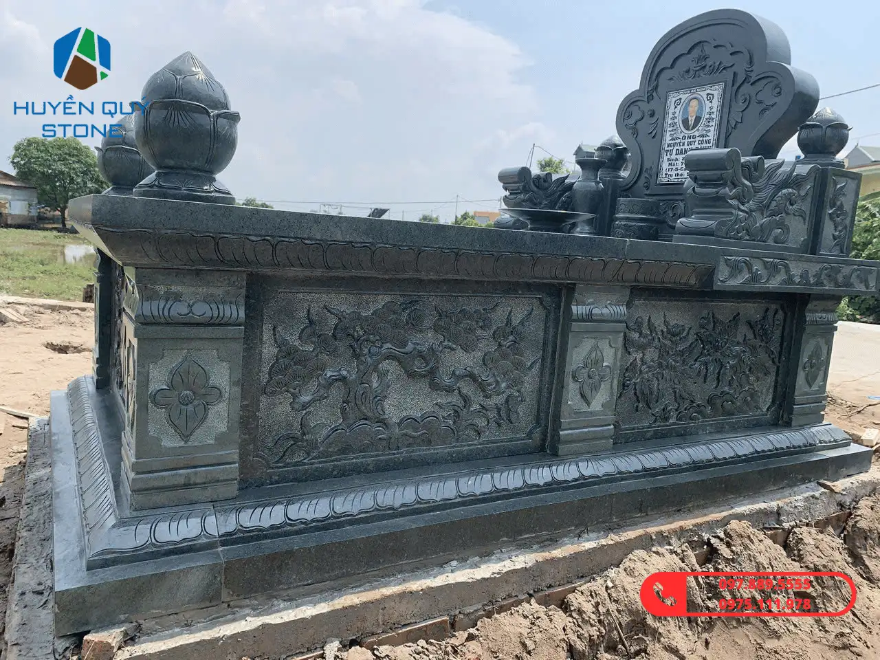 Lăng mộ đá xanh rêu - Ảnh 15