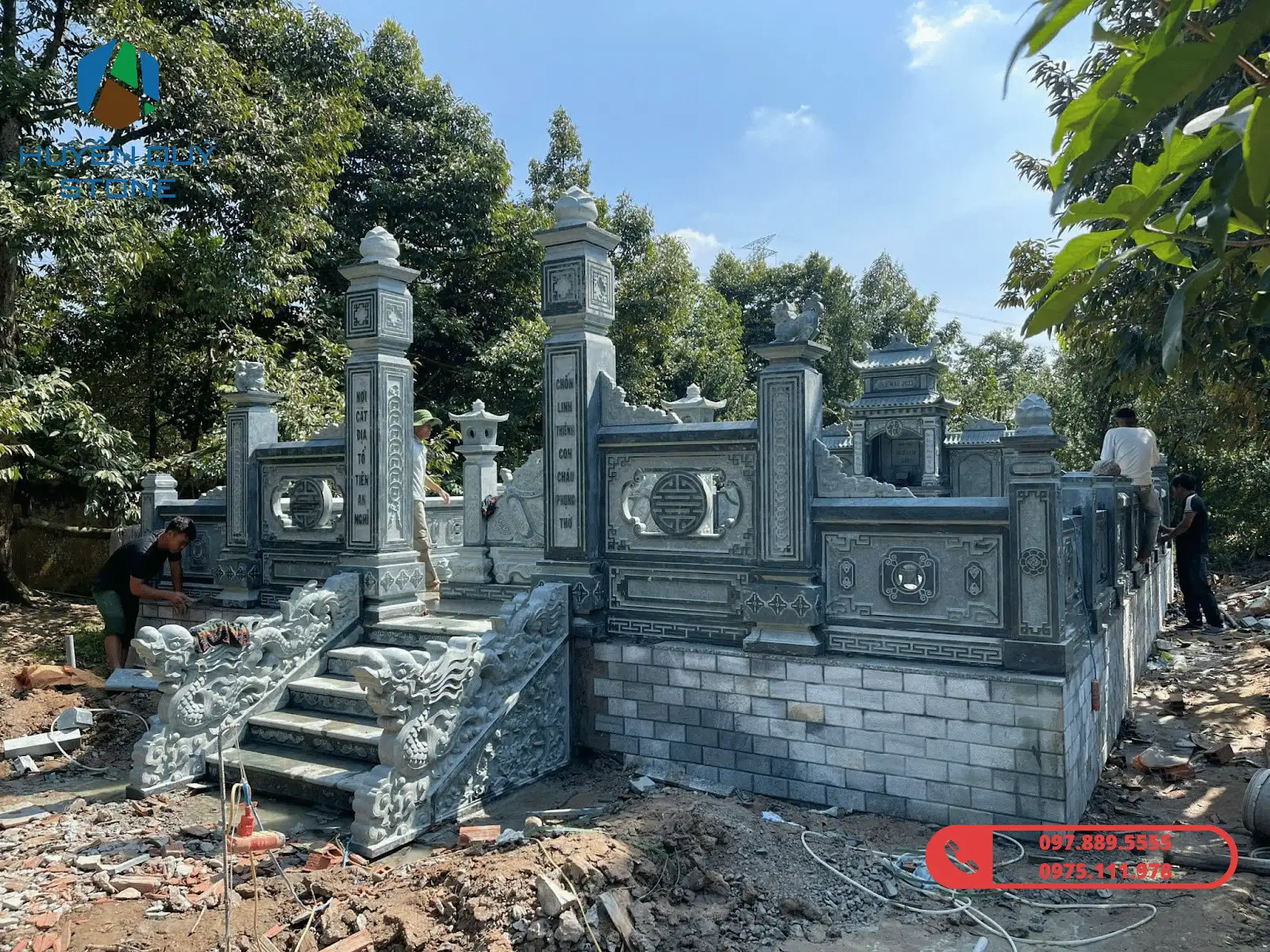 Lăng mộ đá xanh rêu - Ảnh 4