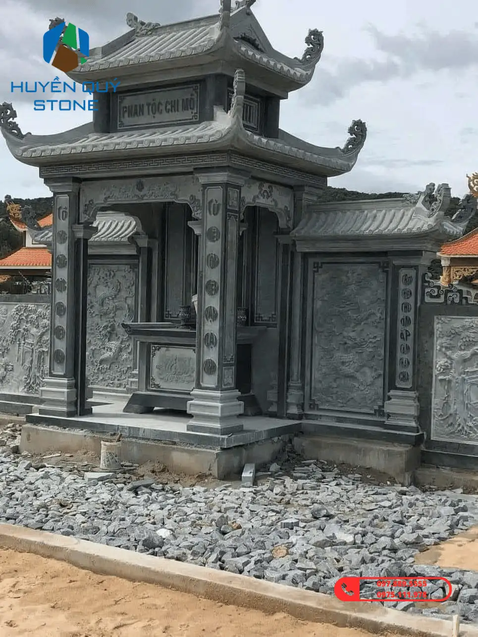 Lăng mộ đá xanh rêu - Ảnh 8