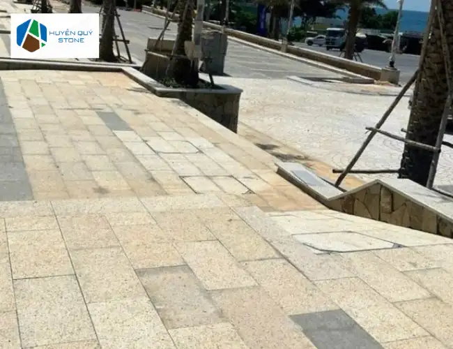 Mẫu đá Granite lát sân vườn quán cà phê, lối đi, tiểu cảnh