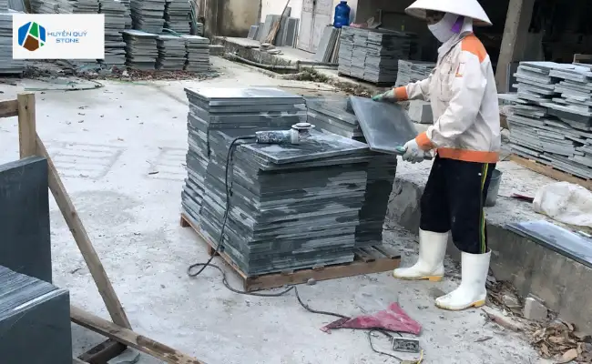 Huyền Quý Stone - sẵn kho, sẵn xưởng, yên tâm chất lượng đá