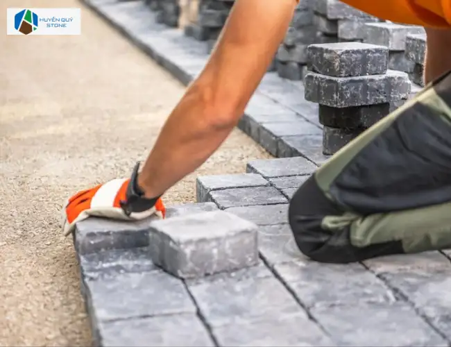 Nắm chắc quy trình thi công đá để đảm bảo thẩm mỹ và độ bền công trình