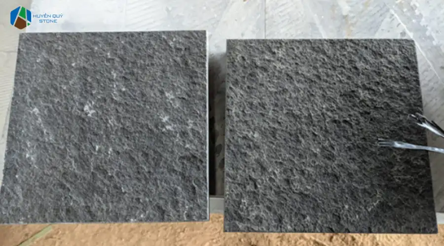 Mẫu đá bazan 30x30 lát vỉa hè