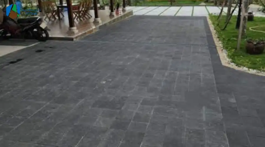 Bề mặt đá xanh rêu mài hone lát sân